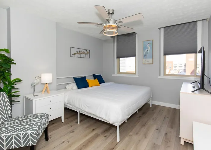 New! Remodeled & Upgraded Vacation Apartment
